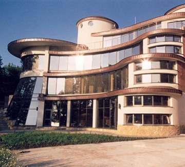 newtec-w-4